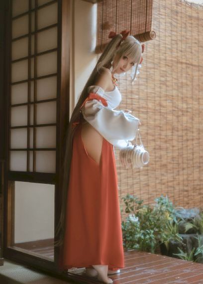 欧美avi女星_DVD免费观看超清