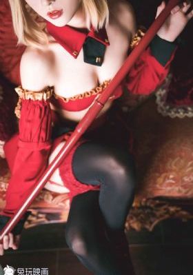 欧美男女床上_1080超清在线观看