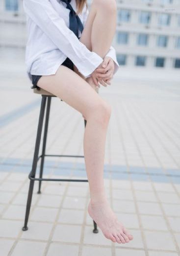 五月天婷婷色_720免费观看