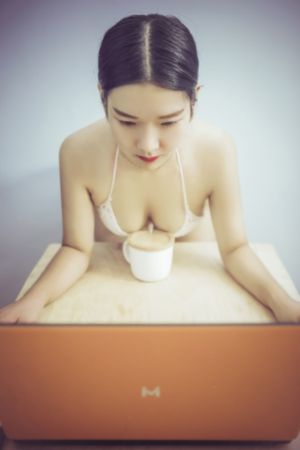 亚洲欧美国产综合性爱_超清手机在线观看