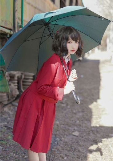 欧美风格的衣服_DVD国语在线观看