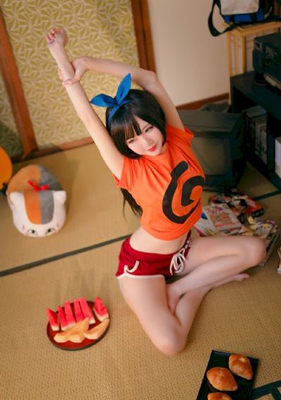 欧美服装网站有哪些_4K全集免费播放