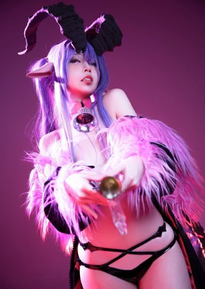 欧美ins头像女高冷_4K免费电视剧