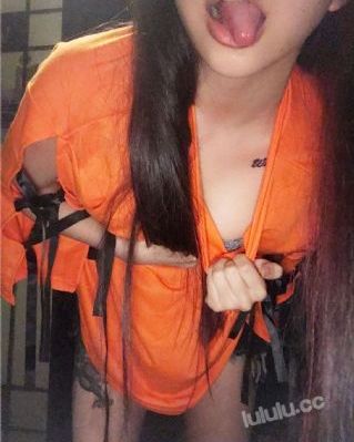 国产妻子偷情_DVD在线播放