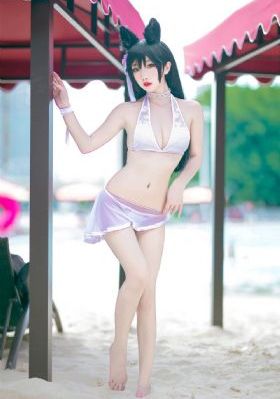 欧美长裙穿搭_最近手机在线观看