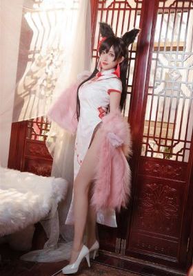 日韩美女边吃奶边叫床_国产剧全集在线观看