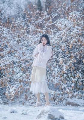 亚洲精品综合一区二区三_720免费在线播放